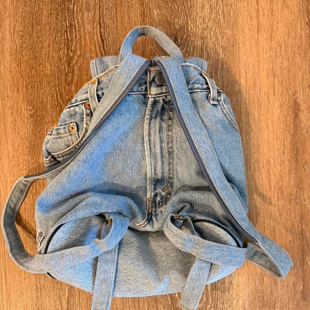 Levi's Light Blue Denim Crossbody Backpack - Picture 2 of 8